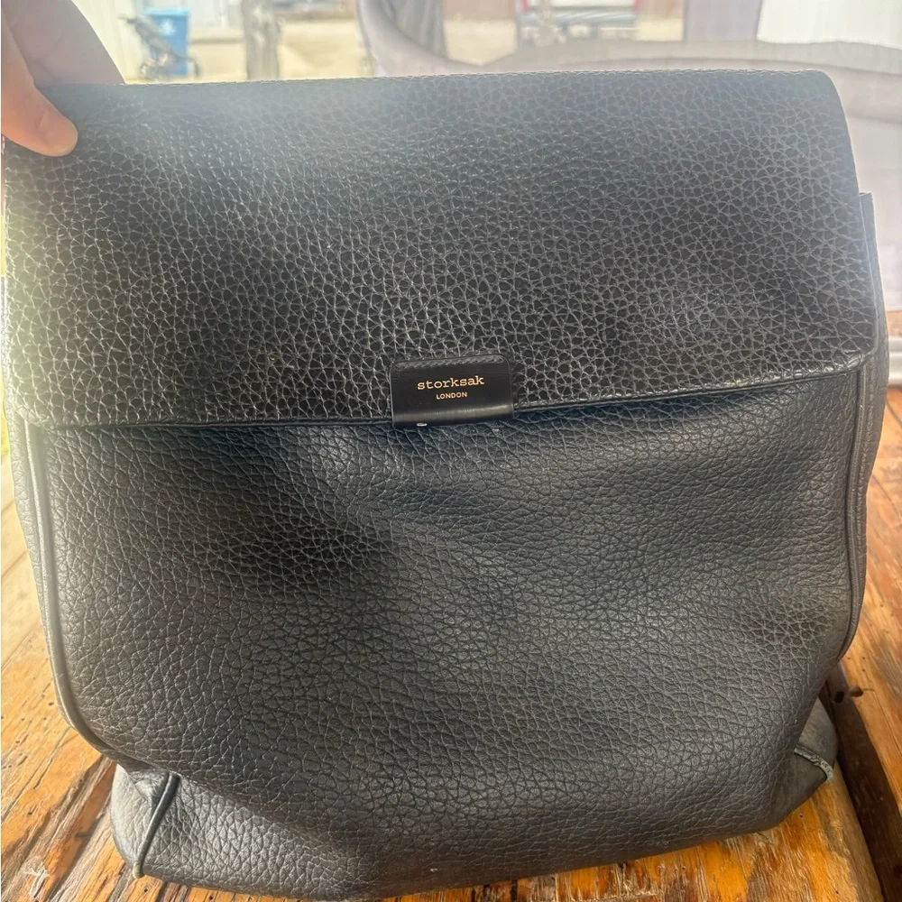 Storksak pebbled leather